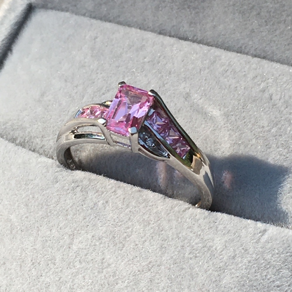 10k Solid White Gold Pink Topaz & Diamond Ring - Picture 3 of 15